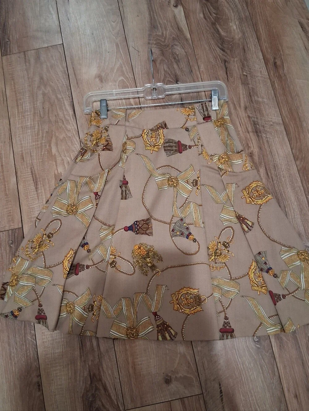 Scofield Riches & Pride Equestrian Riding Skirt - Picture 8 of 9